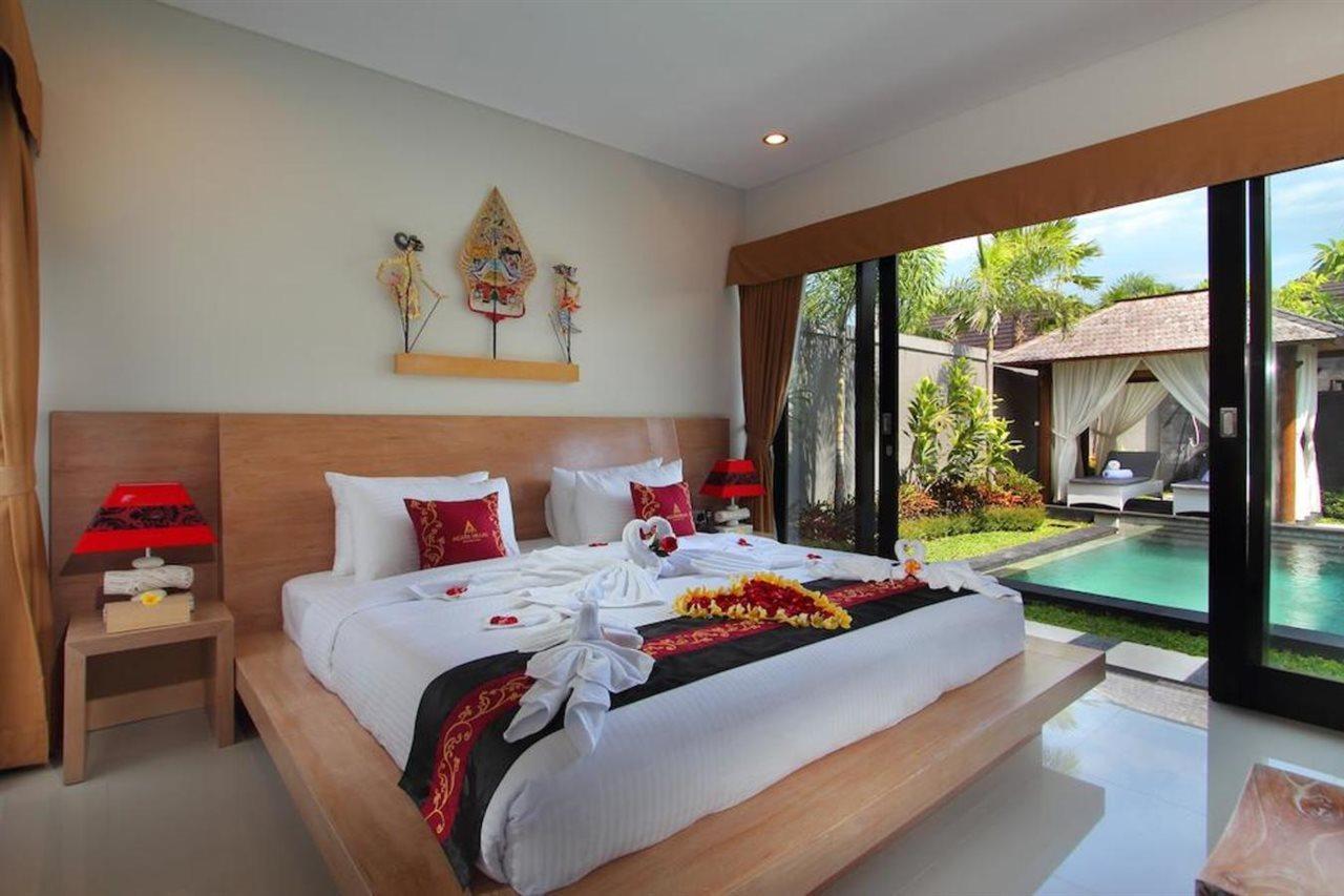 อกาตา วิลลา ซมีญะก์ Villa เซมินยัค ภายนอก รูปภาพ